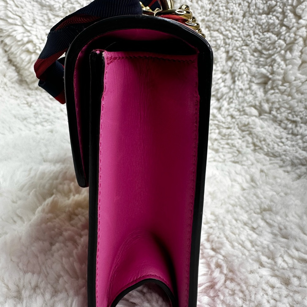 Gucci Mini Sylvie crossbody/shoulder bag - Picture 5 of 11